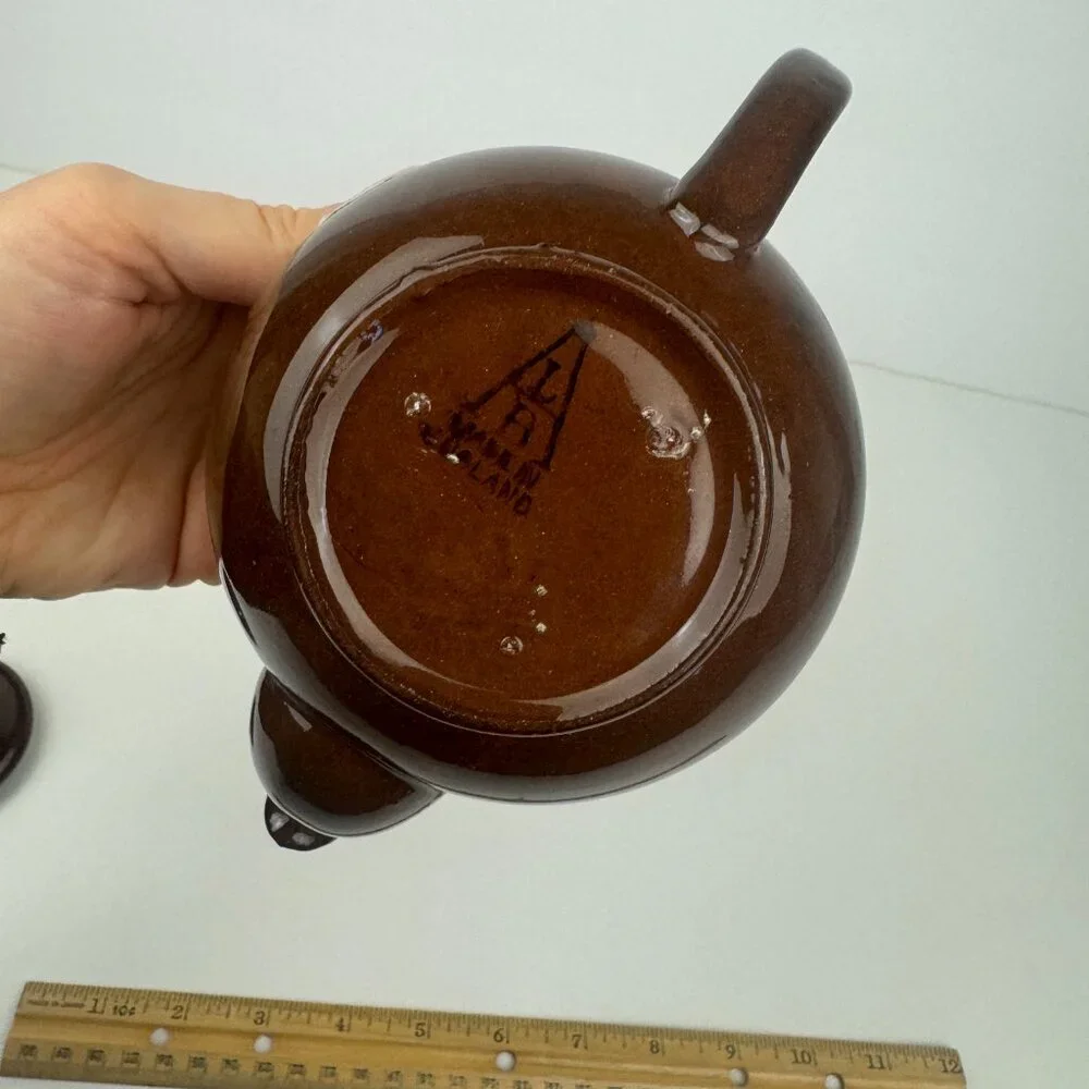 Vtg Single Serve Brown Genuine Old English Redware Teapot‎ w Green Tan Stripes